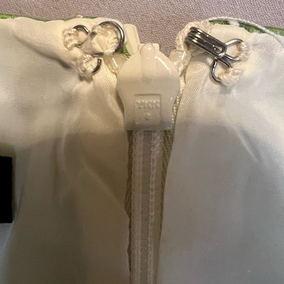 Talbots Petites Green Leaf Print Fit & Flare Dress 2P - Picture 5 of 8